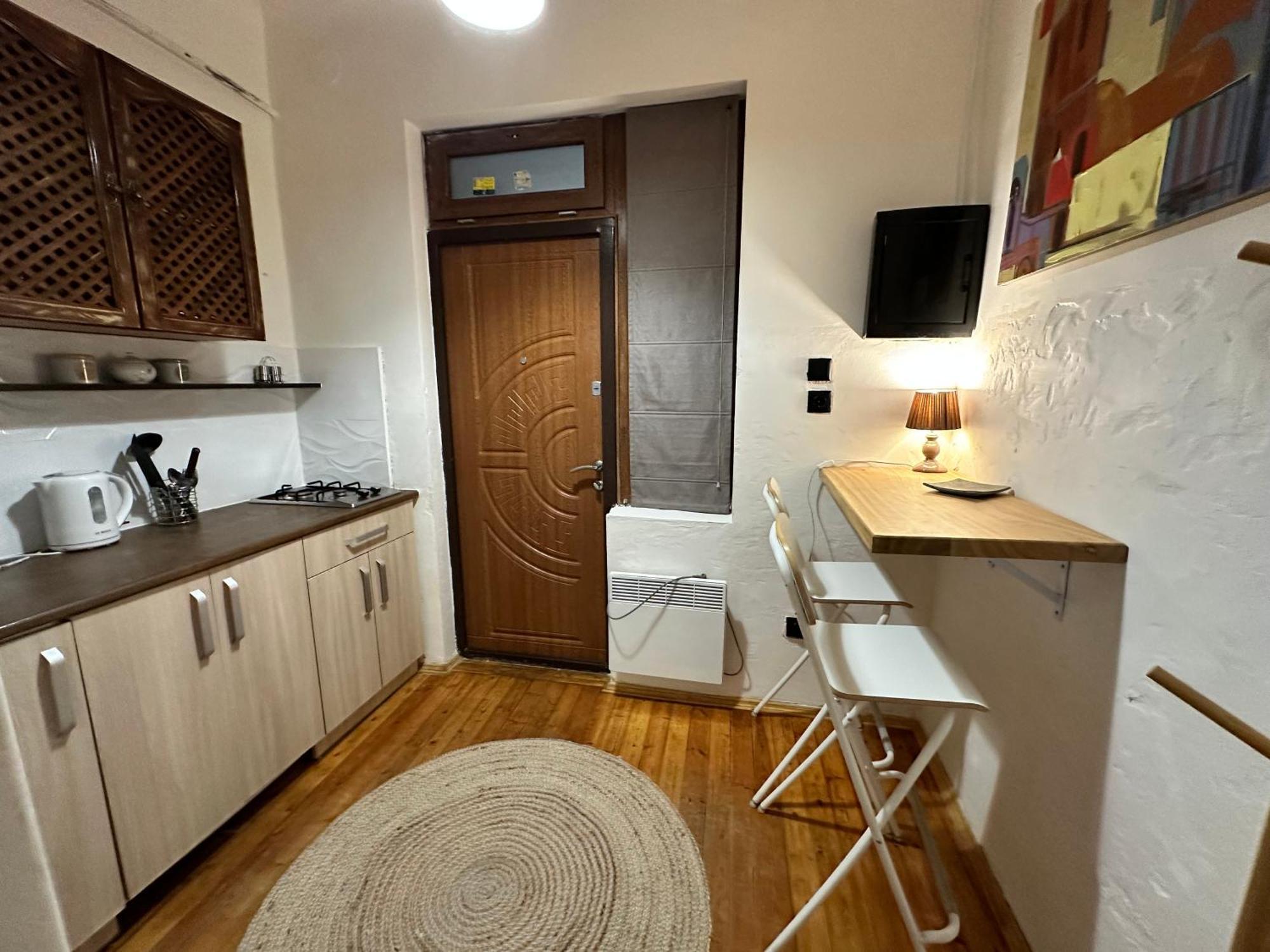 Art Apartment On Kylisha Str Lviv Kültér fotó